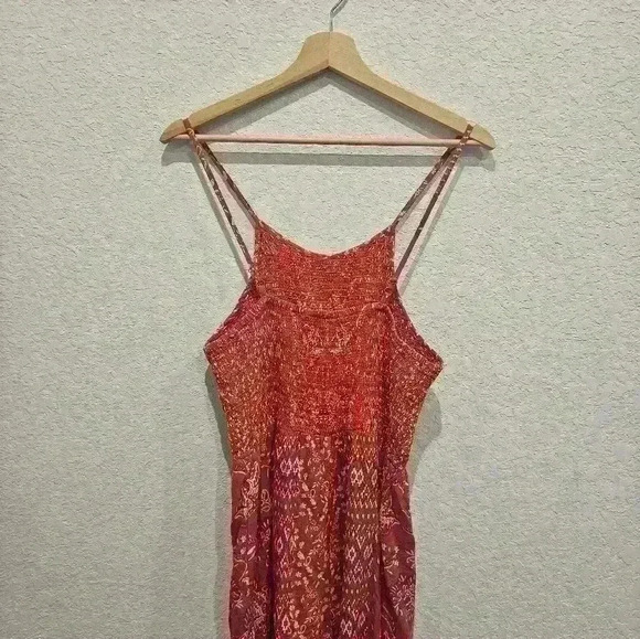 FLORAL SMOCKED SLEEVELESS DRESS - Picture 5 of 5